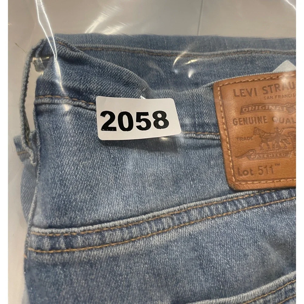 Levis Premium 511 Slim Fit Jeans Mens 36x34 Light Wash Blue WaterLess Denim